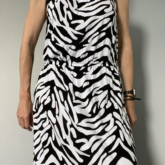 Maxi Dress | Black & White | Size Small - Picture 3 of 6